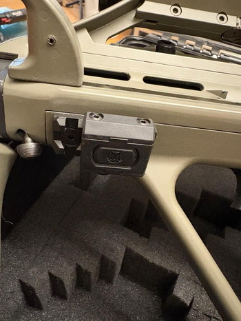 Afbeelding 6 van GHK AUG A3 Jagdkommando spec with (Airtac HPA Adapter)