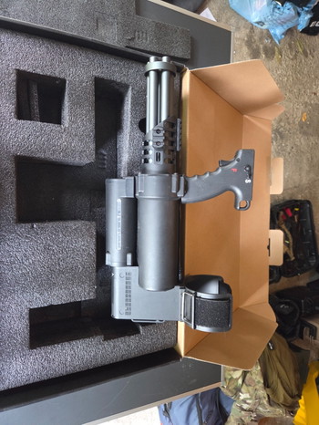 Afbeelding 3 van WELL WE23-L minigun zwart