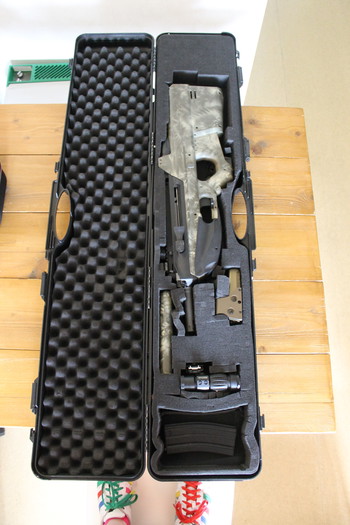 Image 2 pour G&G F2000 replica met toebehoren (compleet), camouflage paintjob