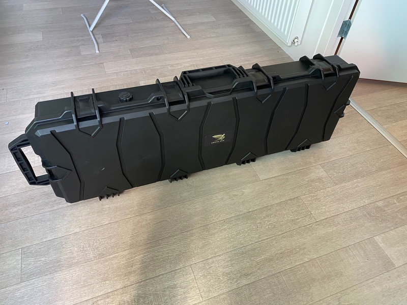 Afbeelding 1 van Phylax koffer 100cm x 34cm x 14cm . Zwart, wavefoam.