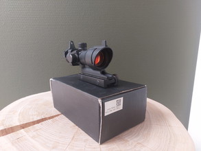 Image pour Pirate arms acog
