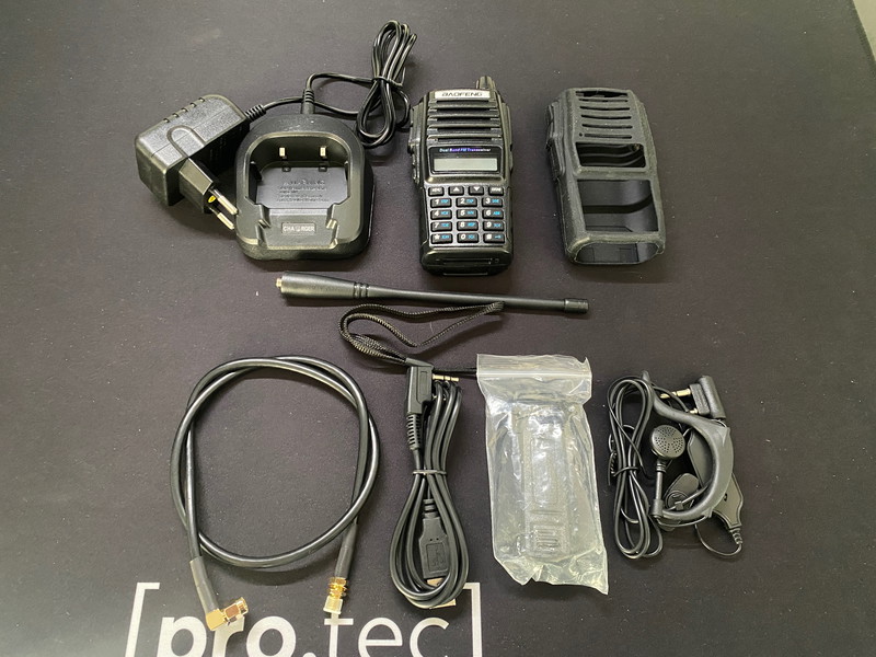 Image 1 for BAOFENG UV-82 8W High Power Dual Band VHF/UHF + extra
