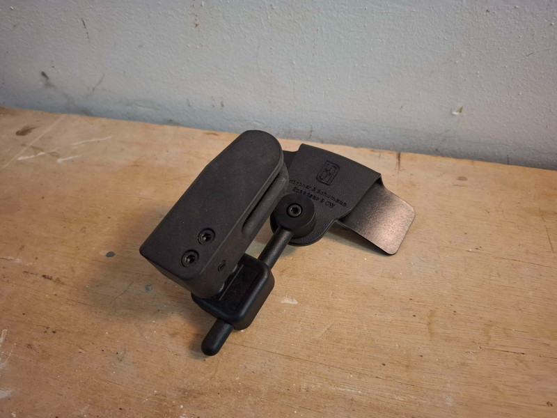 Image 1 pour Höppfner & Schumann Speedsec 5 cw holster