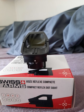 Image 2 pour Swiss Arms reflex sight