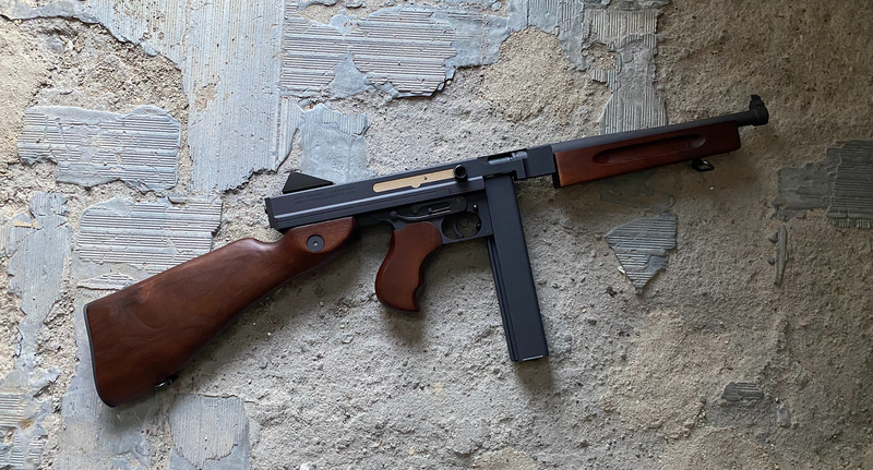 Image 1 pour Cybergun Thompson GBB met Ra-Tech Woodkit.