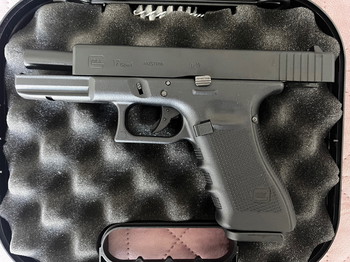 Image 4 pour Umarex VFC Glock 17 Gen 4 GBB plus Extras