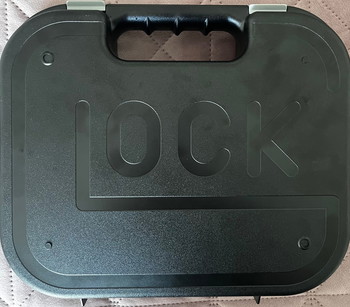 Image 5 pour Umarex VFC Glock 17 Gen 4 GBB plus Extras