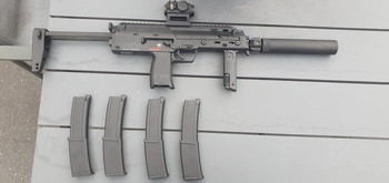 Afbeelding 2 van Nieuwe VFC MP7