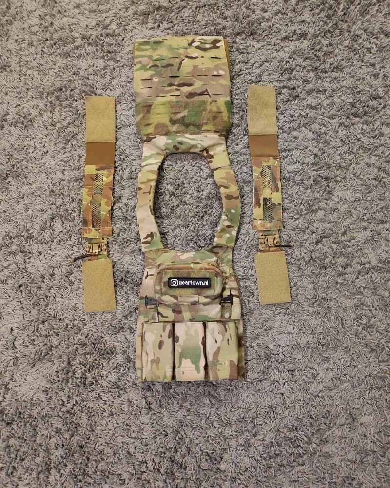 Image 1 for Ferro Concepts molle slickster plate carrier