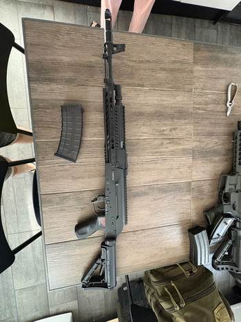 Bild 4 für Plusieurs réplique à vendre scorpion evo -sig 552 -ak74-m4 G&G