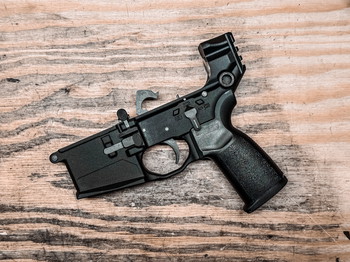 Afbeelding 2 van APFG MCX LT Lower Receiver (complete)