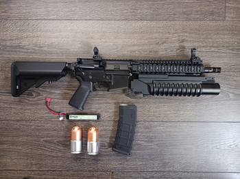Bild 2 für CM.105 Daniel Defense Mk18 + M203