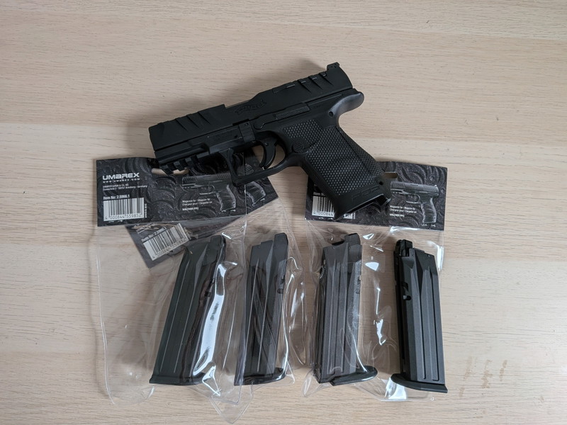 Image 1 pour VFC PDP Compact