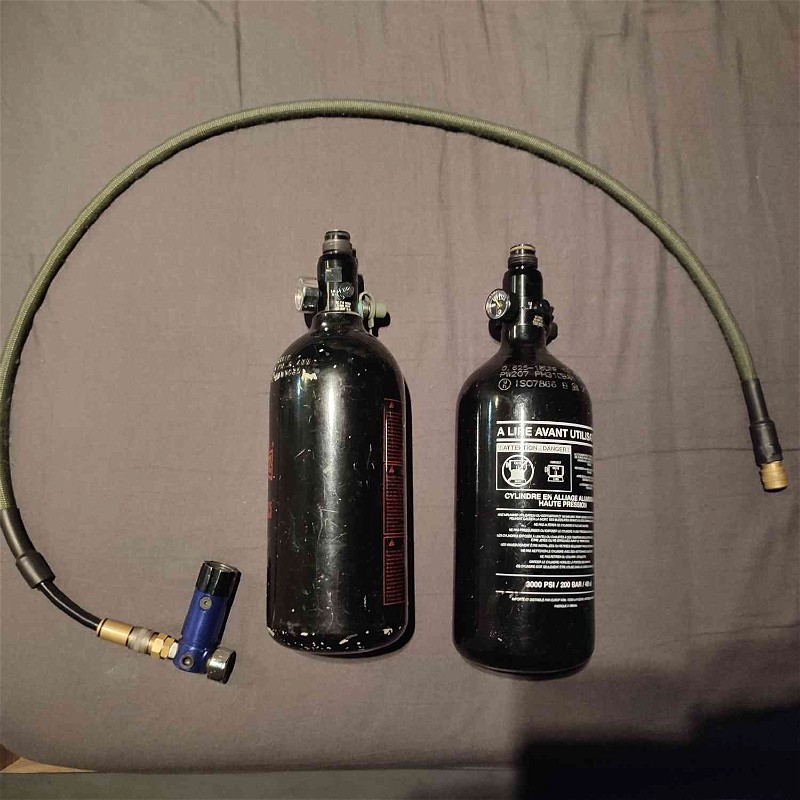 Afbeelding 1 van WOLVERINE STORM REGULATOR  met US darm en 2 flessen