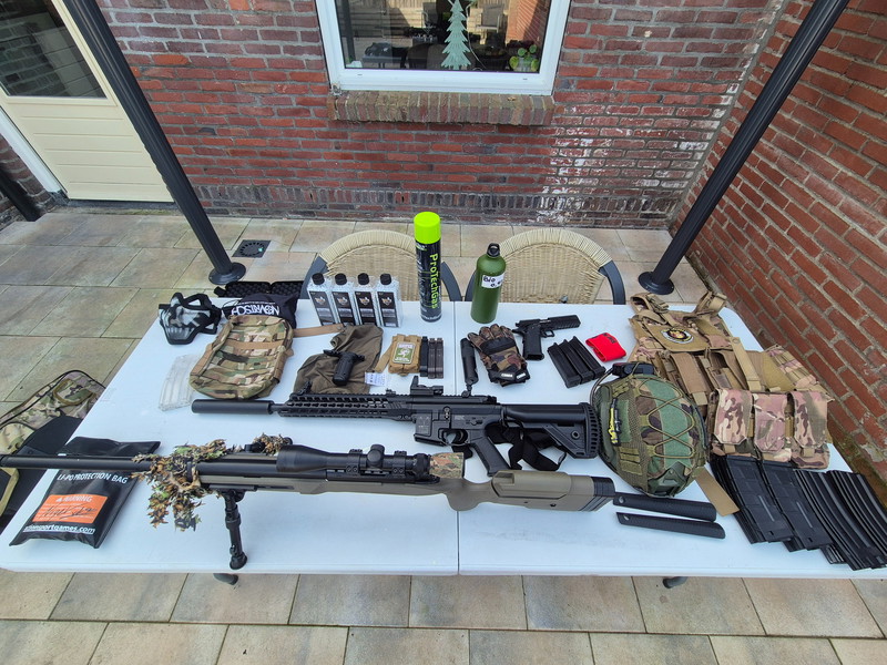 Afbeelding 1 van Complete airsoft set