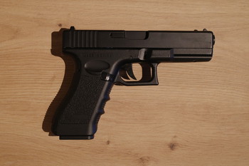 Imagen 3 de CYMA G18C AEG