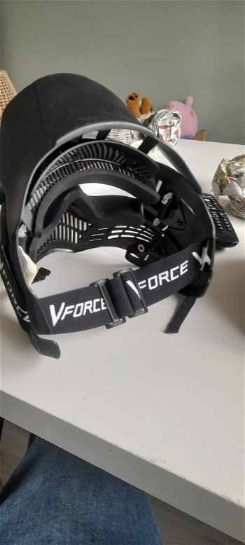 Image 2 for V force mask