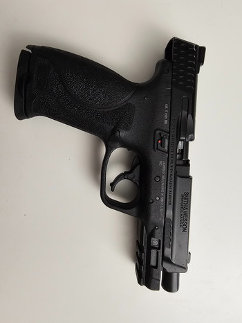 Imagen 2 de Umarex Smith & Wesson M&P9 M2.0 C02 GBB MET LEK MAGAZIJN