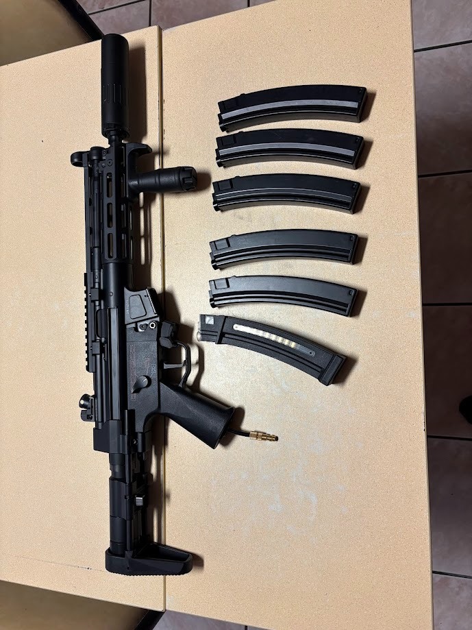 Image 1 pour MP5