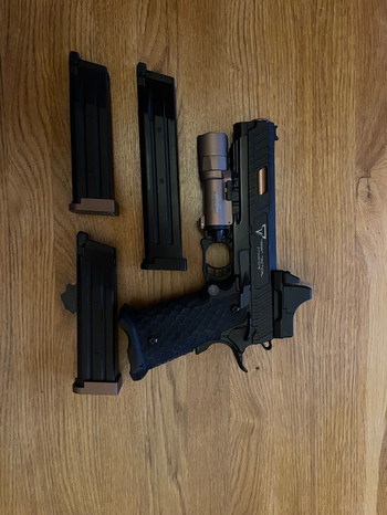 Bild 4 für TTi Combat Master - Hpa adapter - reddot - 3mags