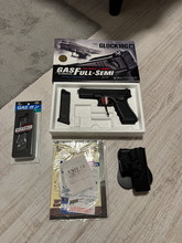 Afbeelding van TM G18C met CowCow hammerset, 2 extra mags & cytac holster.