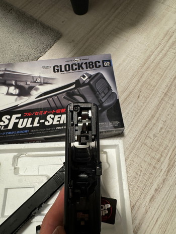 Bild 5 für TM G18C met CowCow hammerset, 2 extra mags & cytac holster.