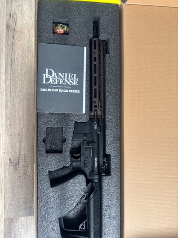 Image 3 for Golden Eagle GBB Daniel Defense 4 RIS III
