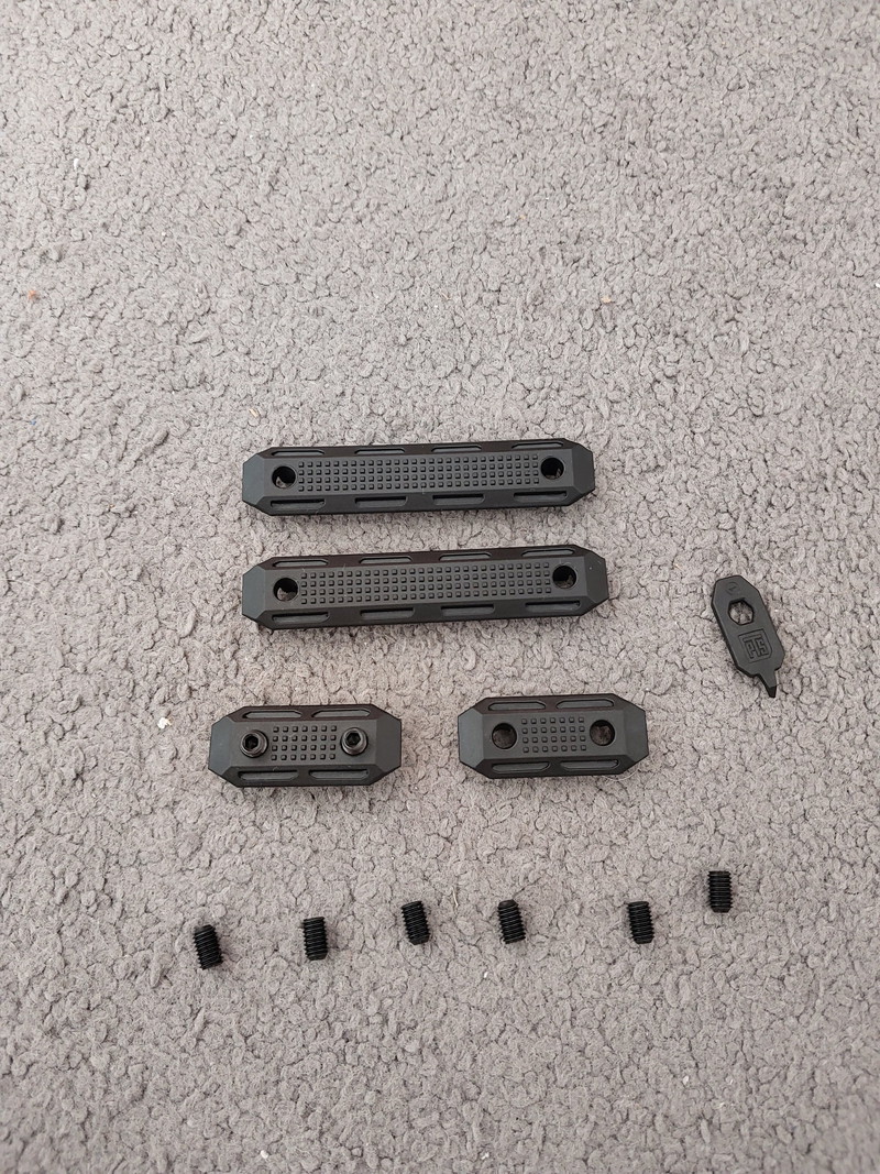 Bild 1 für PTS Mlok Railcover Set