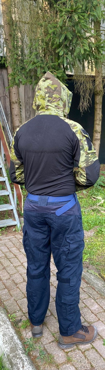 Image 2 for Camo trui