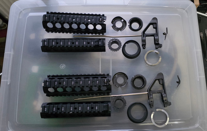 Image 1 for 2X Kit Garde Main M4A1 pour MWS GBBR - Tokyo Marui