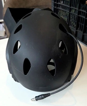 Afbeelding 2 van Warq helm met  integraal comsysteem