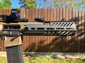 Afbeelding 2 van Toxicant / Salvo Precision MCX Rattler Canebrake handguard (Type-F) without suppressor