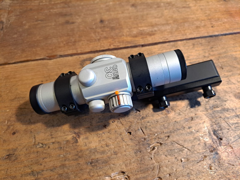 Image 1 for Real steel red dot