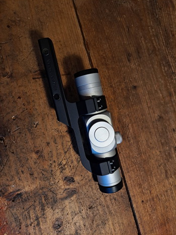 Image 2 for Real steel red dot