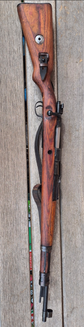 Afbeelding 2 van K98 Spring  echte Mauser kolf en metal upgrades