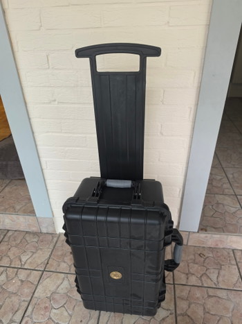 Image 4 for Stevige waterdichte transportkoffer met wielen en trolleyhendel