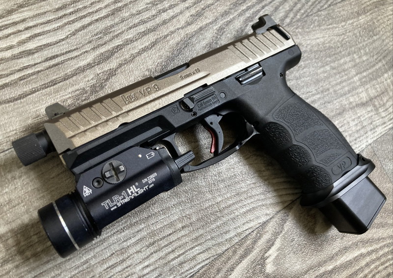 Image 1 for VFC Hk VP9 tactical custom