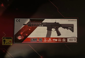 Image 2 for Airsoft G&G AEG CMF-16 zo goed als niet met holographic sight