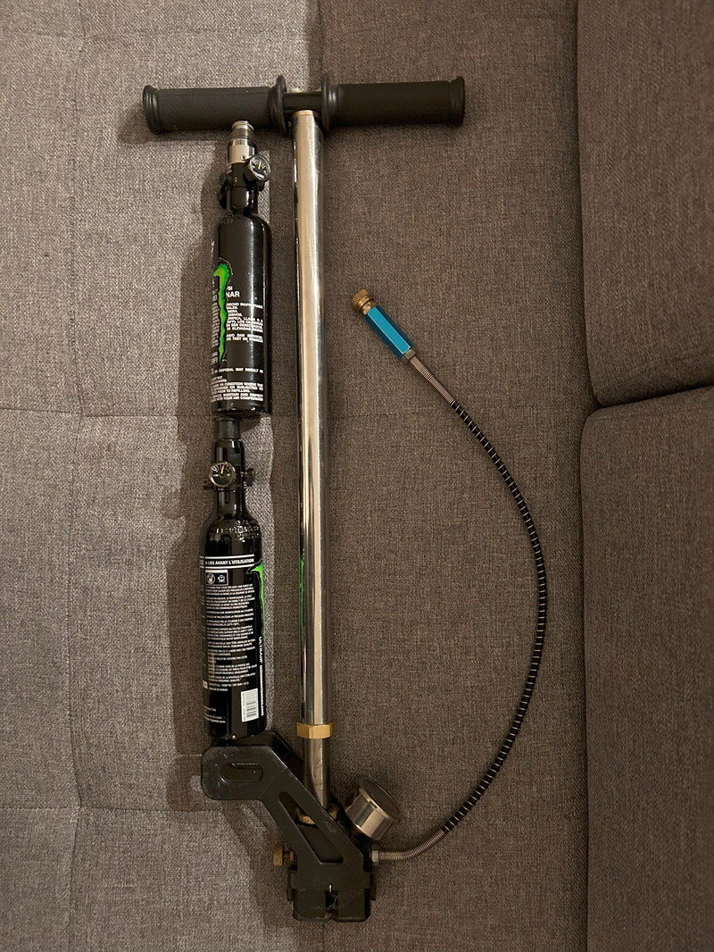 Image 1 pour 2 Bouteilles HPA 0.2L + Pompe