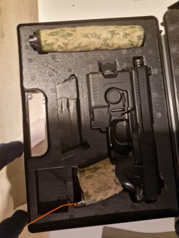 Image 3 for Ivm tijdelijk stoppen airsoft en een nieuwe start maken erna verkoop ik hierbij mijn replica