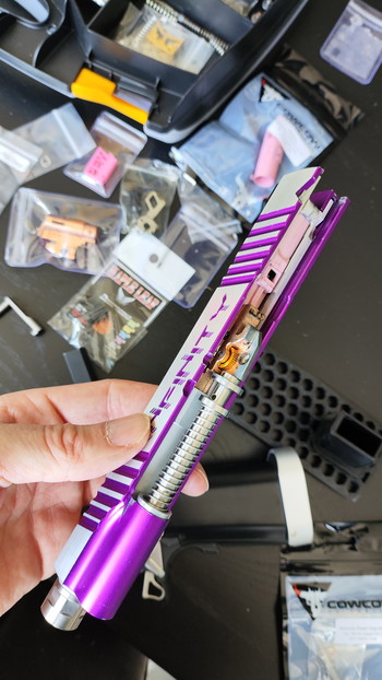 Afbeelding 3 van 2x hi-capa met veel onderdelen