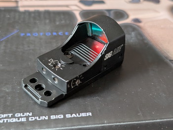 Image 5 pour VFC SIG M17 GBB Pistol with Tritium Sights/Red Dot/Upgrades