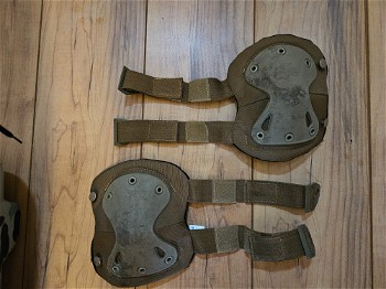 Afbeelding 3 van Uitgebreide Tactical vest (+kneepats)