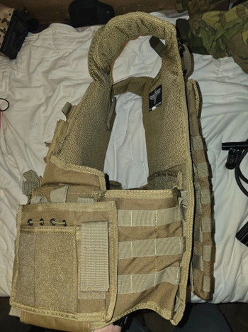 Imagen 3 de Vest weinig gebruikt merk invader