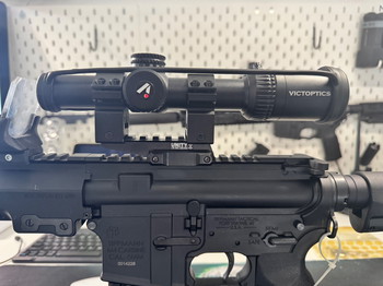 Image 2 for Victoptics S4 4-16x44 black