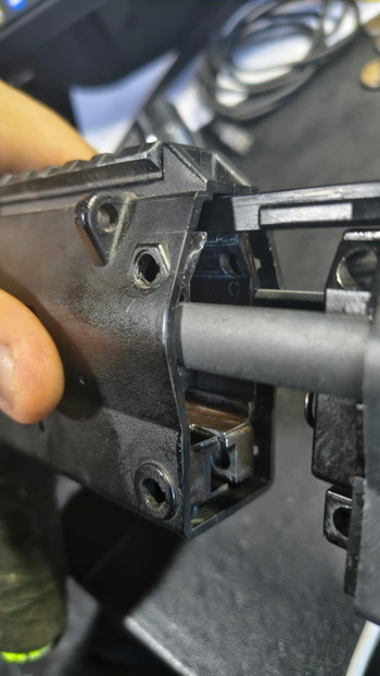 Afbeelding 2 van WTS - Tokyo Marui MP7A1 + 4 Mags (Total)