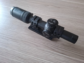 Afbeelding 2 van Novritsch 1x4 variable zoom scope