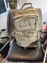 Bild für Kleine molle backpack (grijs)