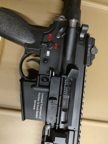 Bild 3 für Umarex/VFC HK416D met 6 lekvrije magazijnen