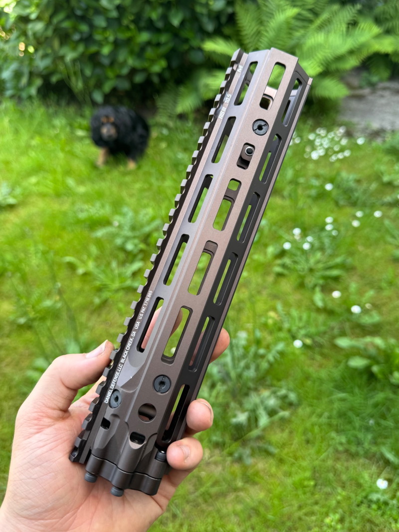 Imagen 1 de EMG Daniel Defense 10.5 ris 3 rail